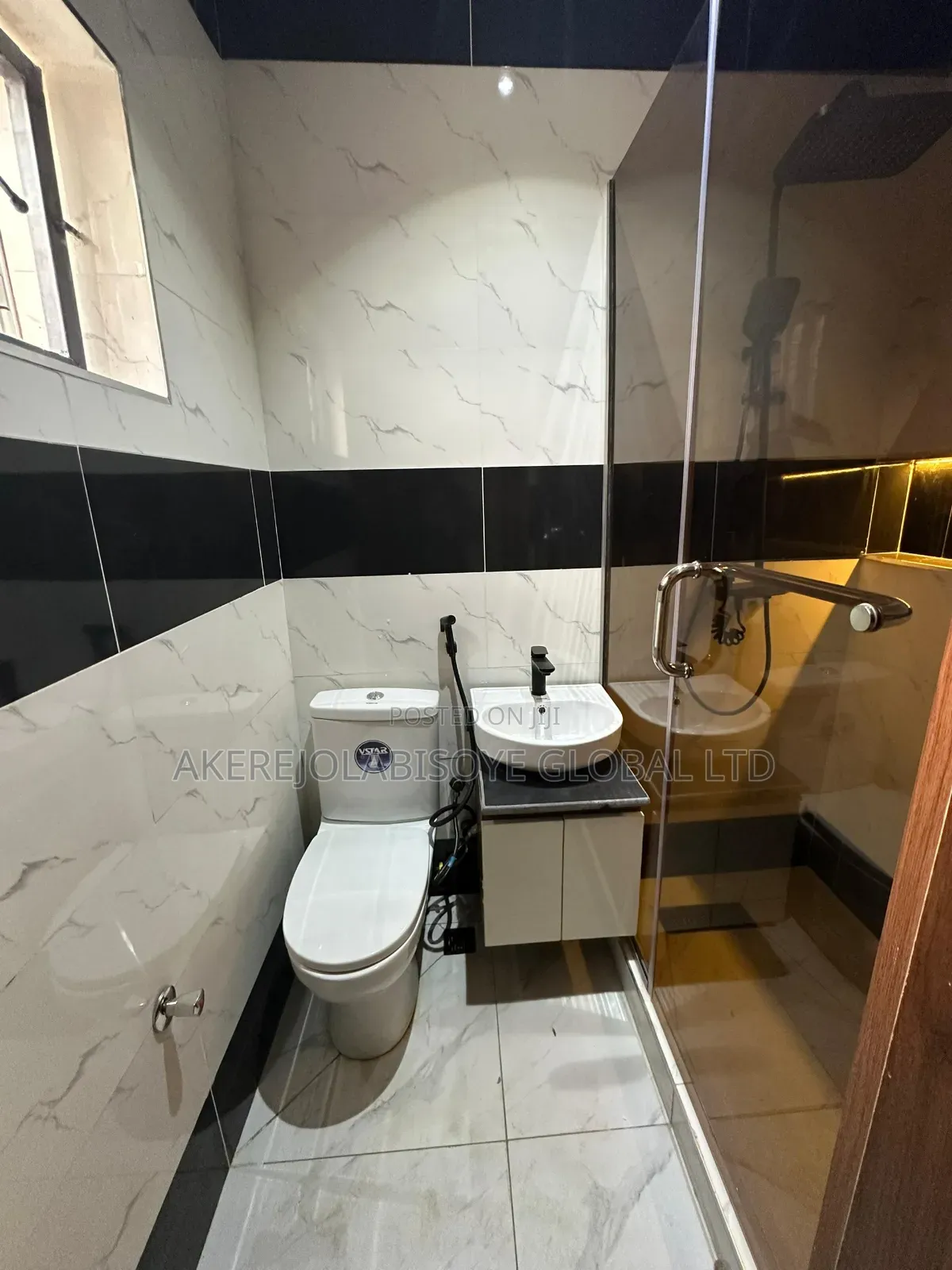 4bdrm Duplex in In An Estate for sale