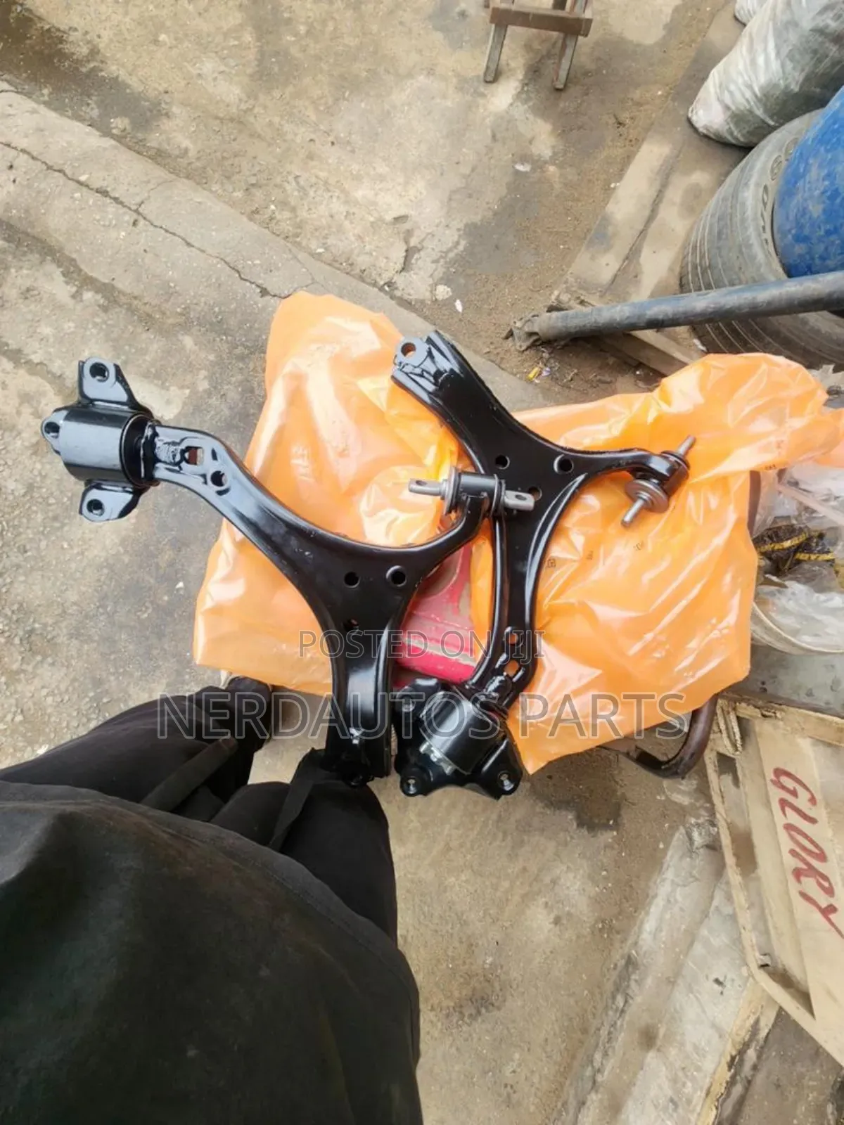 Lower Arm for Honda Accord 2013-2017