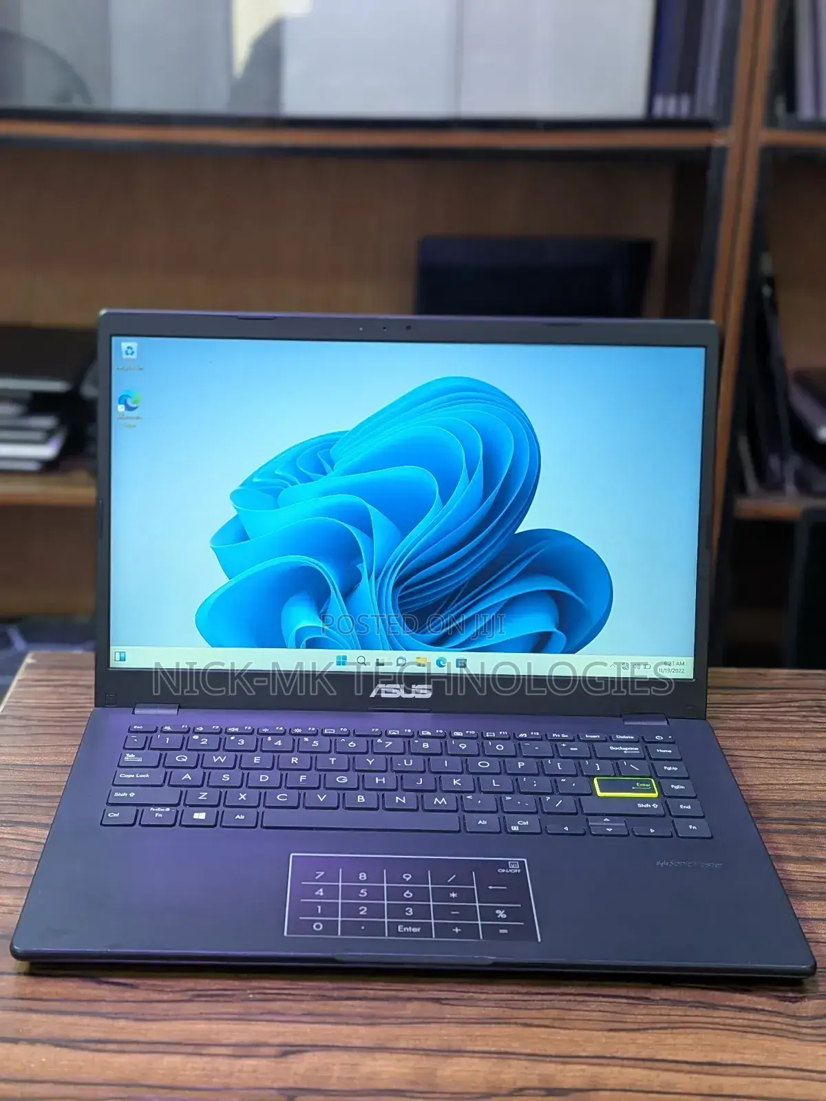 Laptop Asus VivoBook S200E 4GB Intel Pentium SSD 128GB