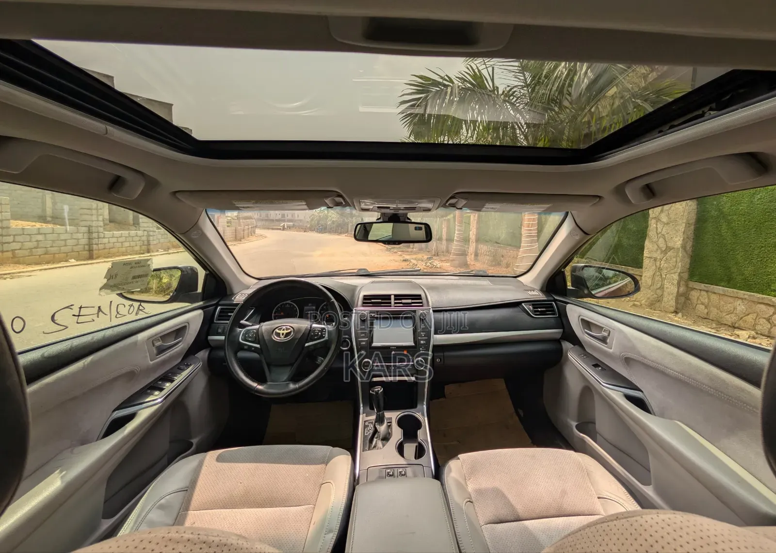 Toyota Camry 2016 Red