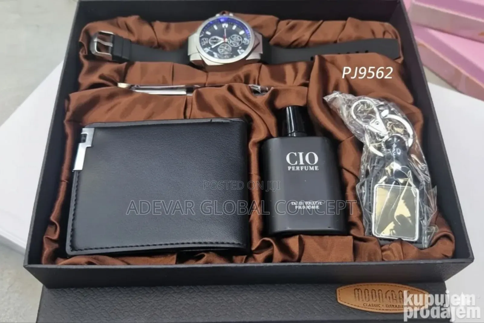 Gentleman's Gift Set Box - Wristwatch
Wallet
Gio Perfume Etc