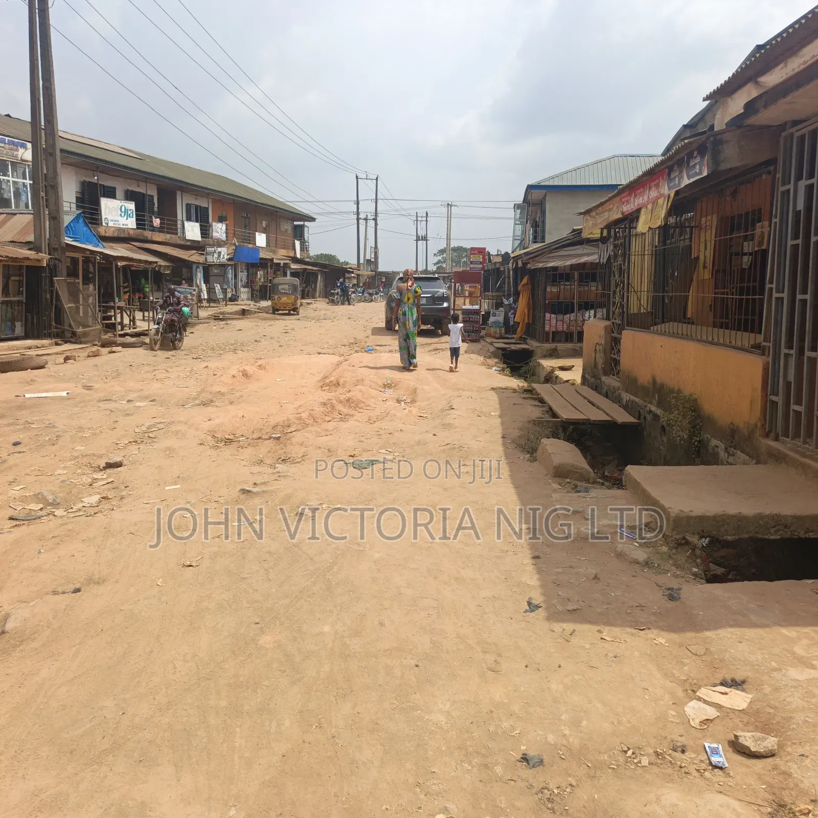 6bdrm Block of Flats in Rev Gbogboade Off, Ado-Odo/Ota for sale