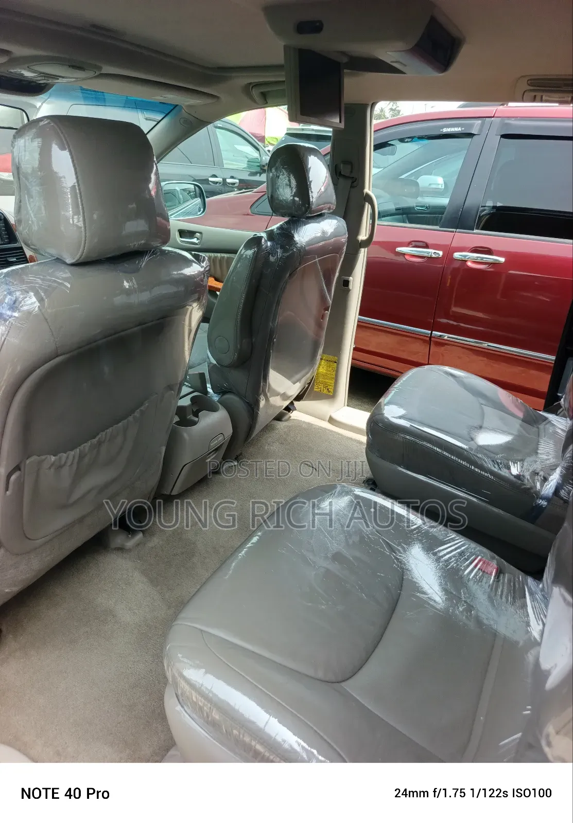 Toyota Sienna 2009 Blue