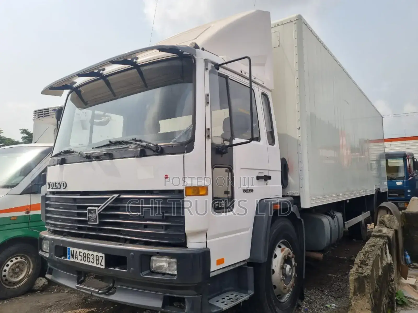 Volvo Fl6 10bolt 2013 White