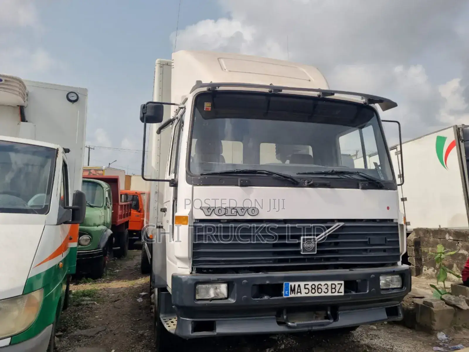 Volvo Fl6 10bolt 2013 White