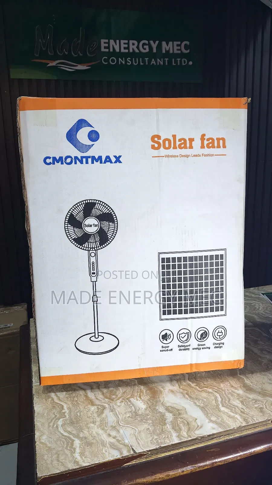 18" Solar Rechargeable Fan