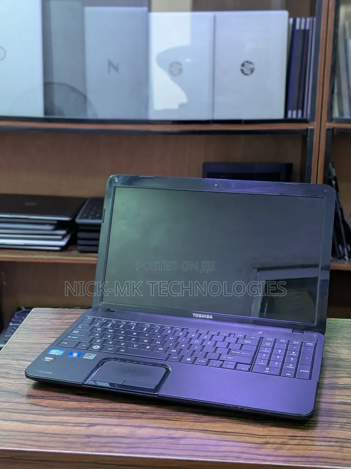Laptop Toshiba Satellite C850 4GB Intel Core I5 HDD 500GB