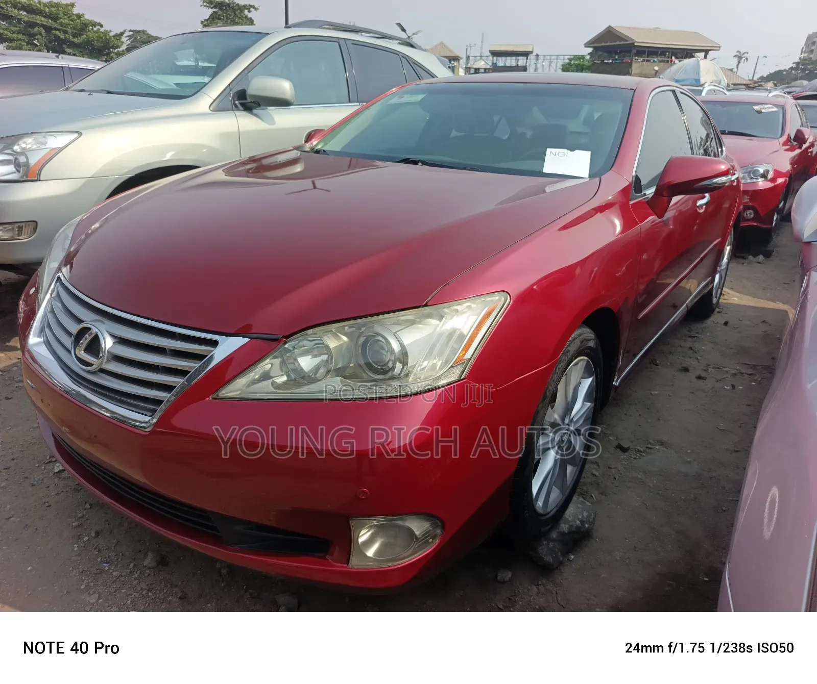 Lexus ES 350 2011 Red