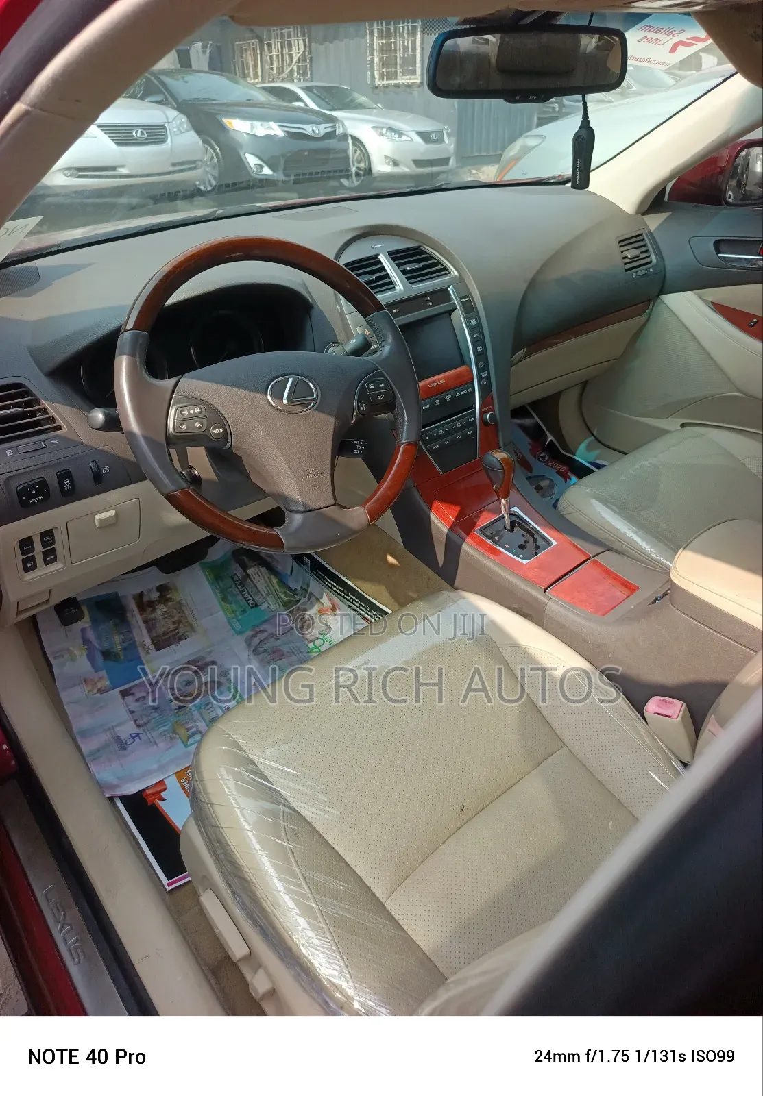 Lexus ES 350 2011 Red