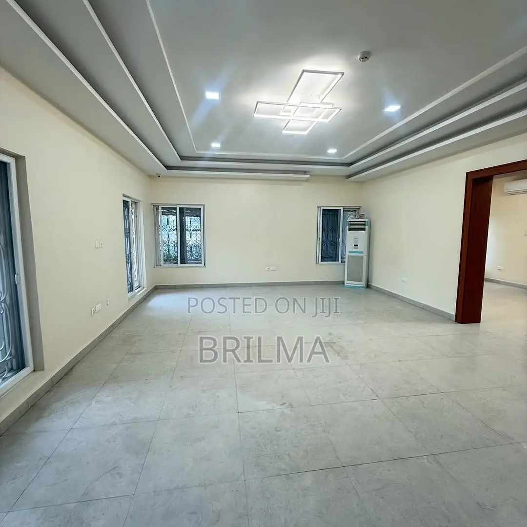 5bdrm Duplex in Maitama for sale