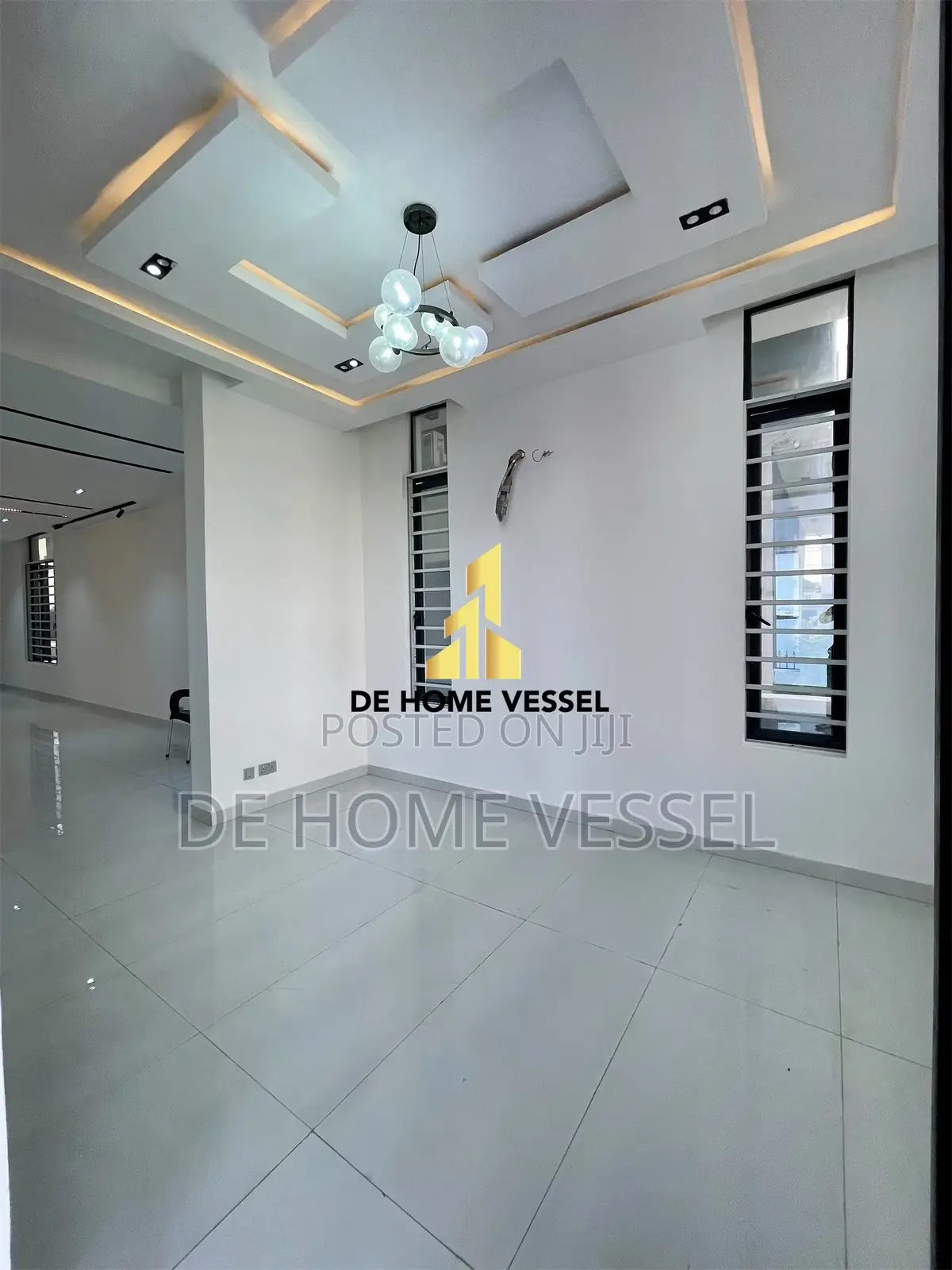 5bdrm Duplex in Lekki for sale