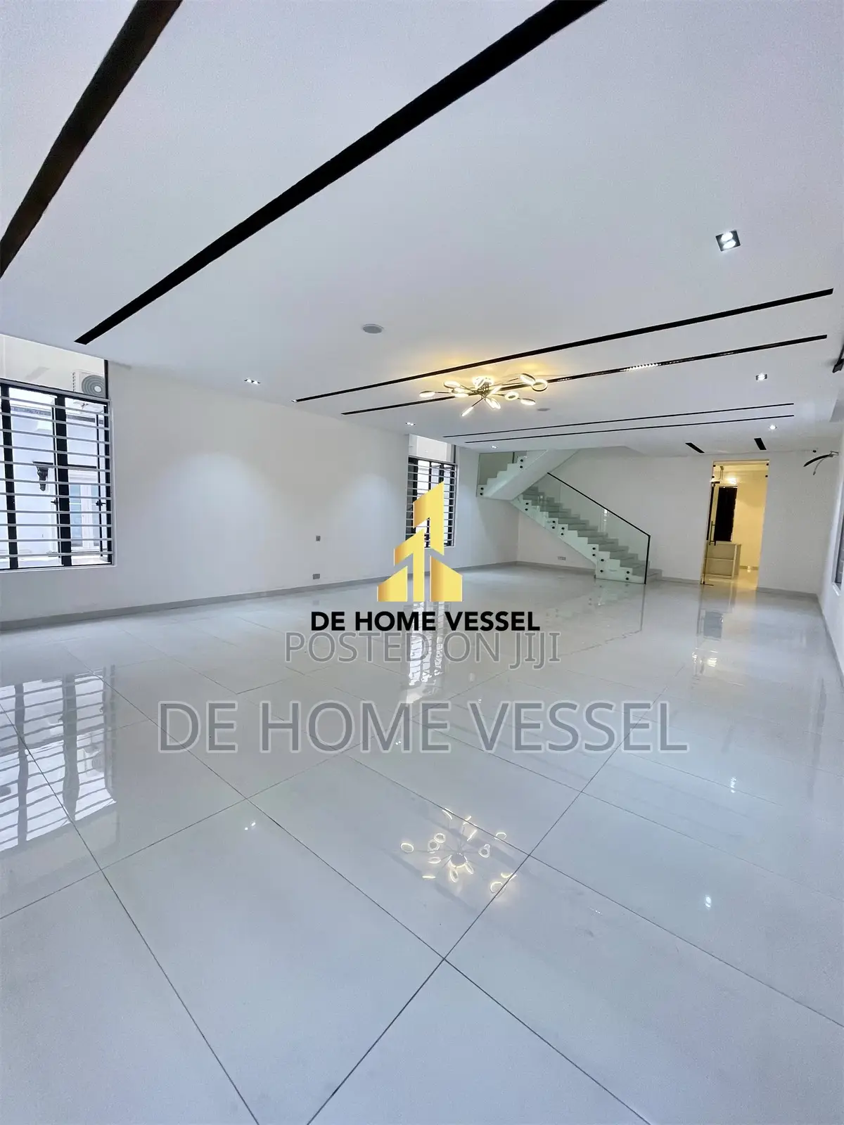 5bdrm Duplex in Lekki for sale