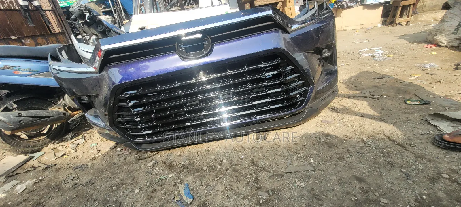 Complete Front Bumper Grand Highlander 2024