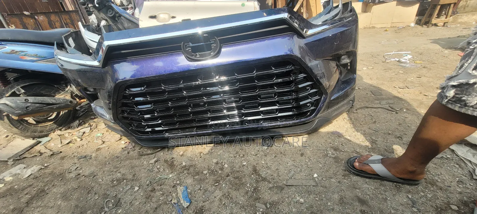 Complete Front Bumper Grand Highlander 2024