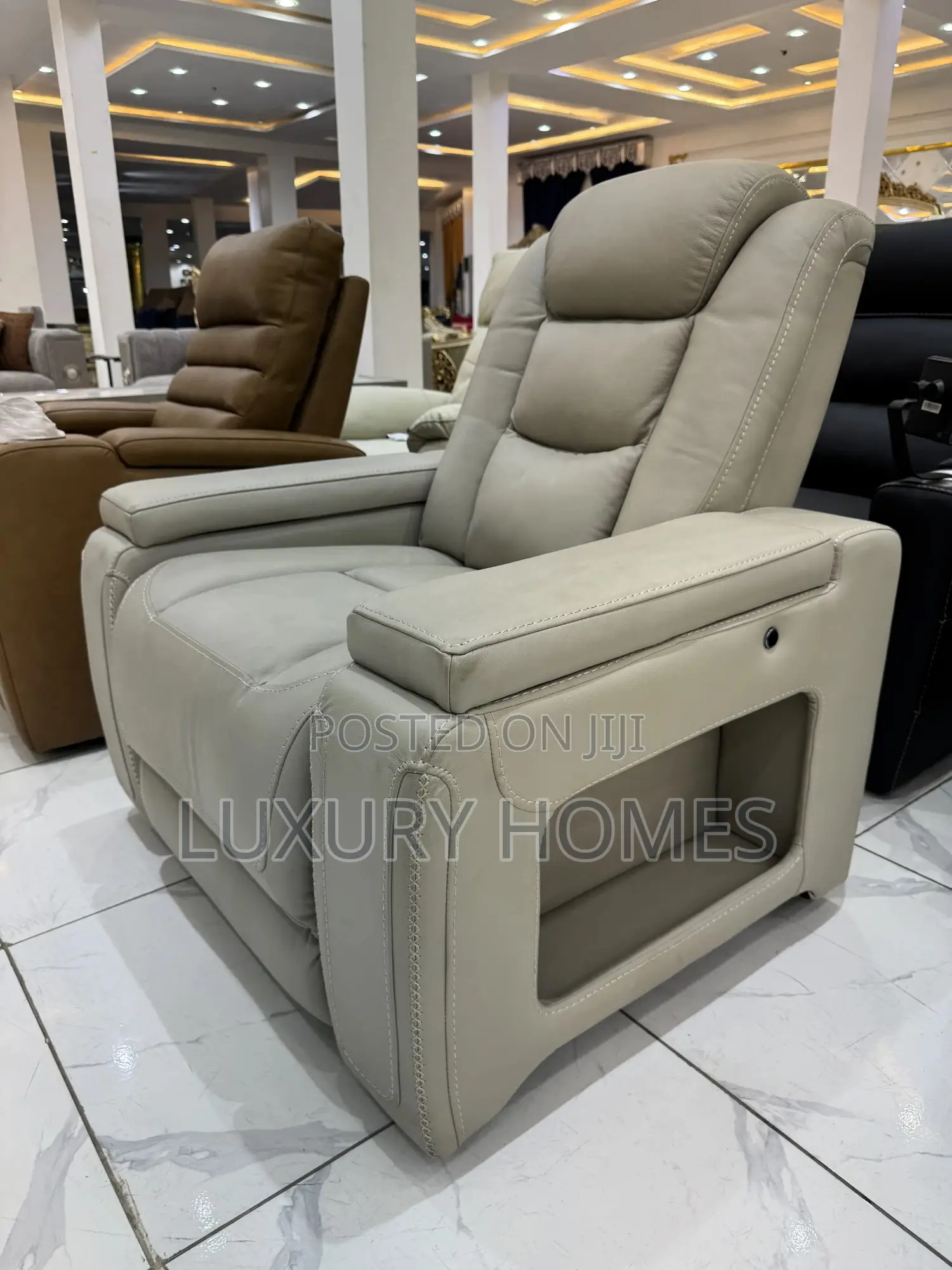 Reclining Cinema Chair