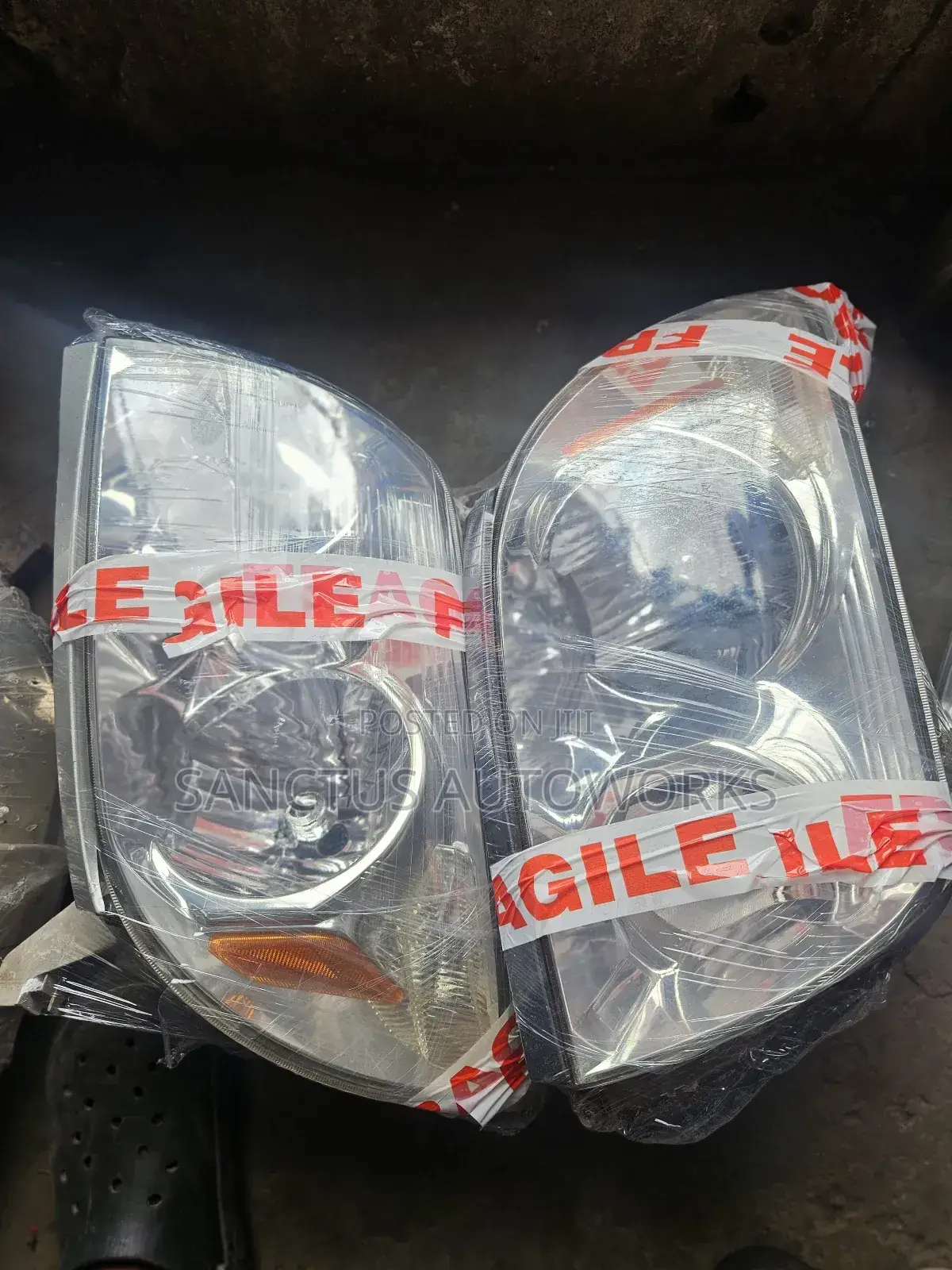Headlight Toyota 4runner 2003-2005
