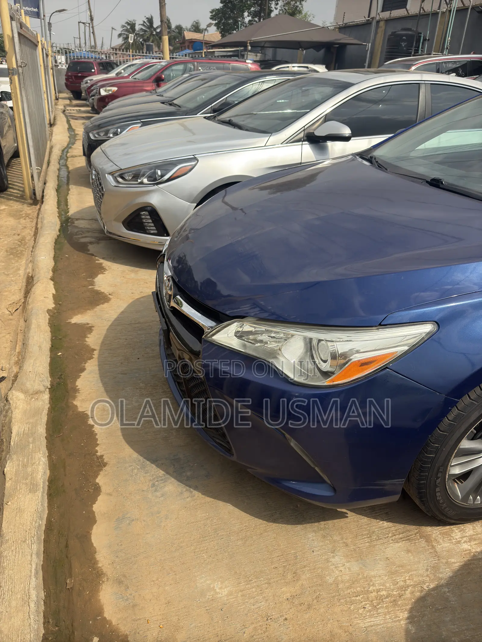 Toyota Camry SE w/Special Edition Pkg (2.5L 4cyl 6A) 2016 Blue