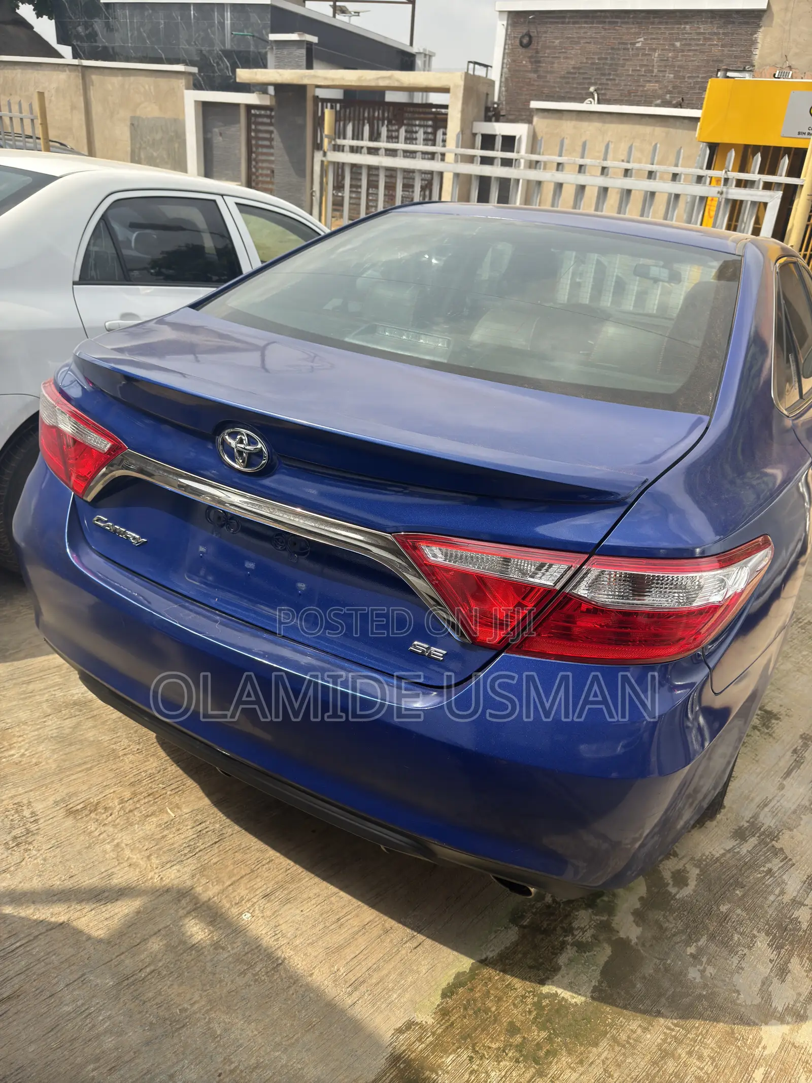 Toyota Camry SE w/Special Edition Pkg (2.5L 4cyl 6A) 2016 Blue