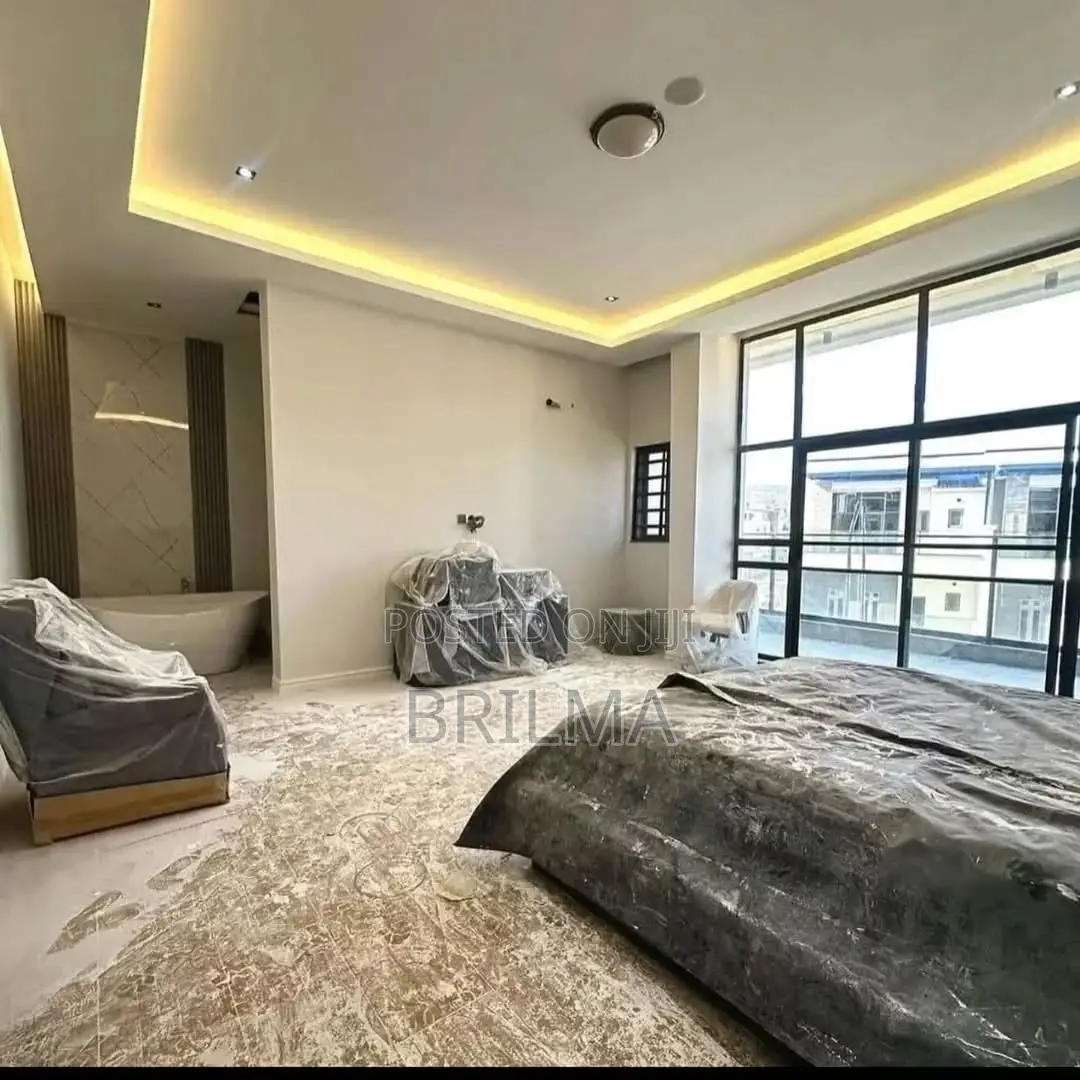 4bdrm Duplex in Jahi for sale