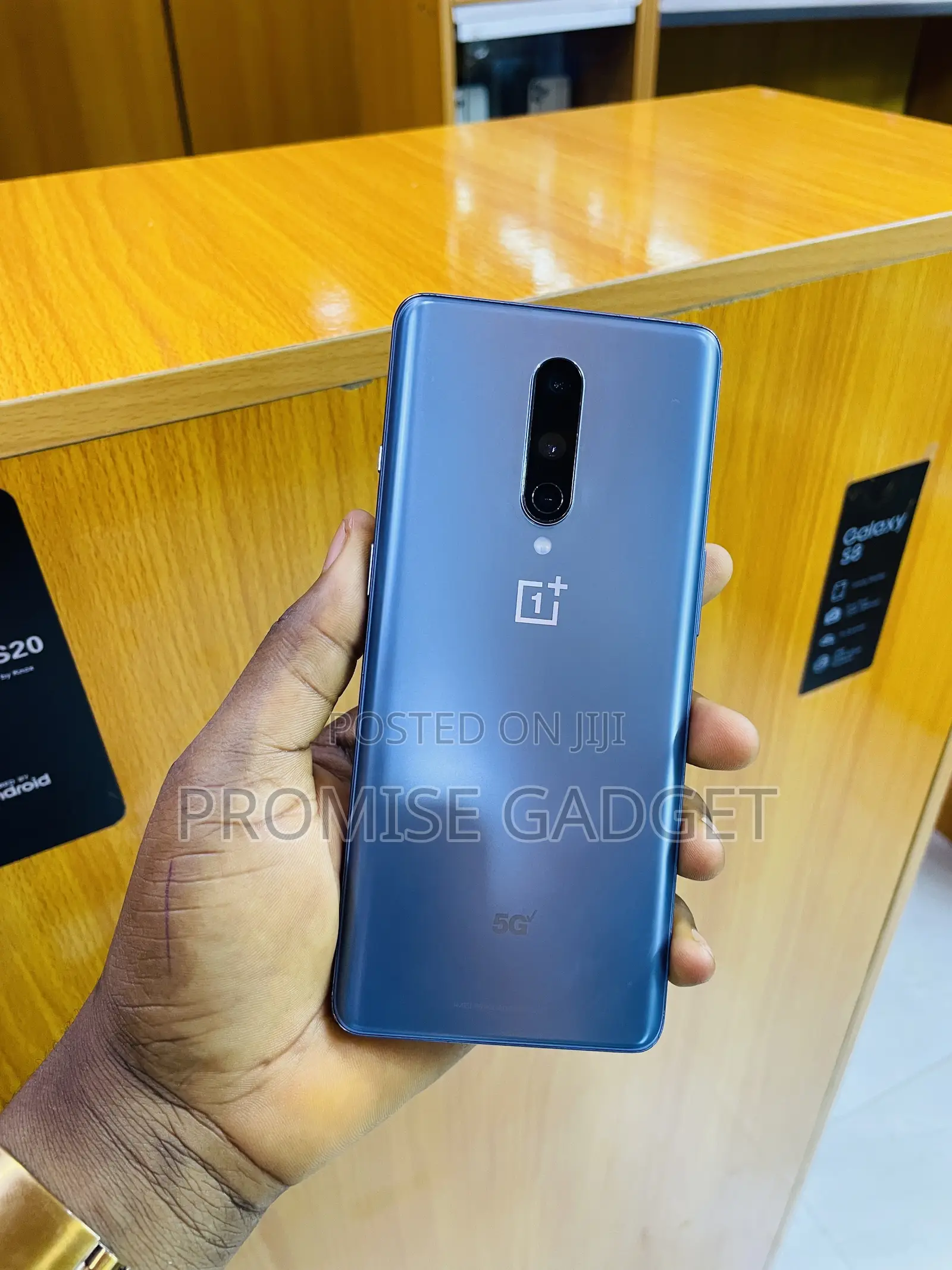 OnePlus 8 5G UW (Verizon) 128 GB Gray