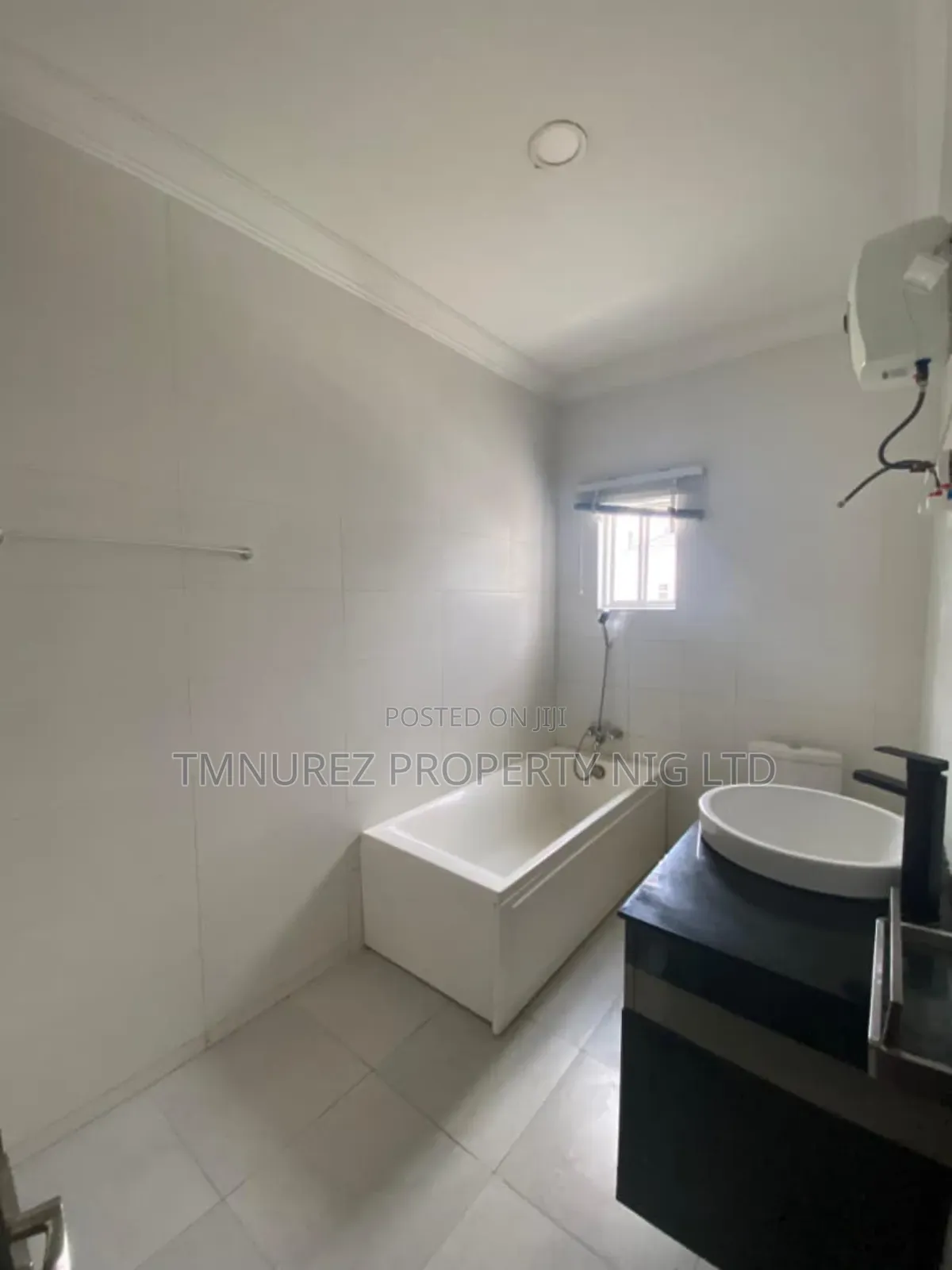 4bdrm Duplex in Oral Estate, Ikota for rent