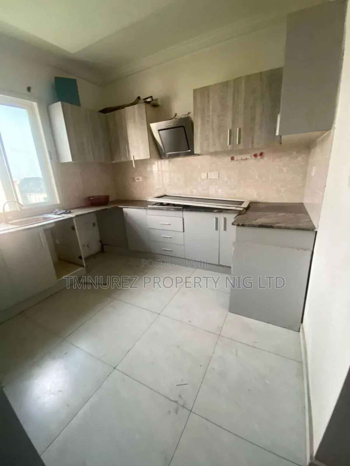 3bdrm Apartment in Oral Estate, Chevron for rent