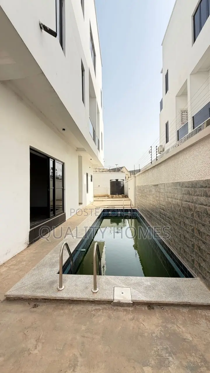 Furnished 7bdrm Duplex in Asokoro for sale