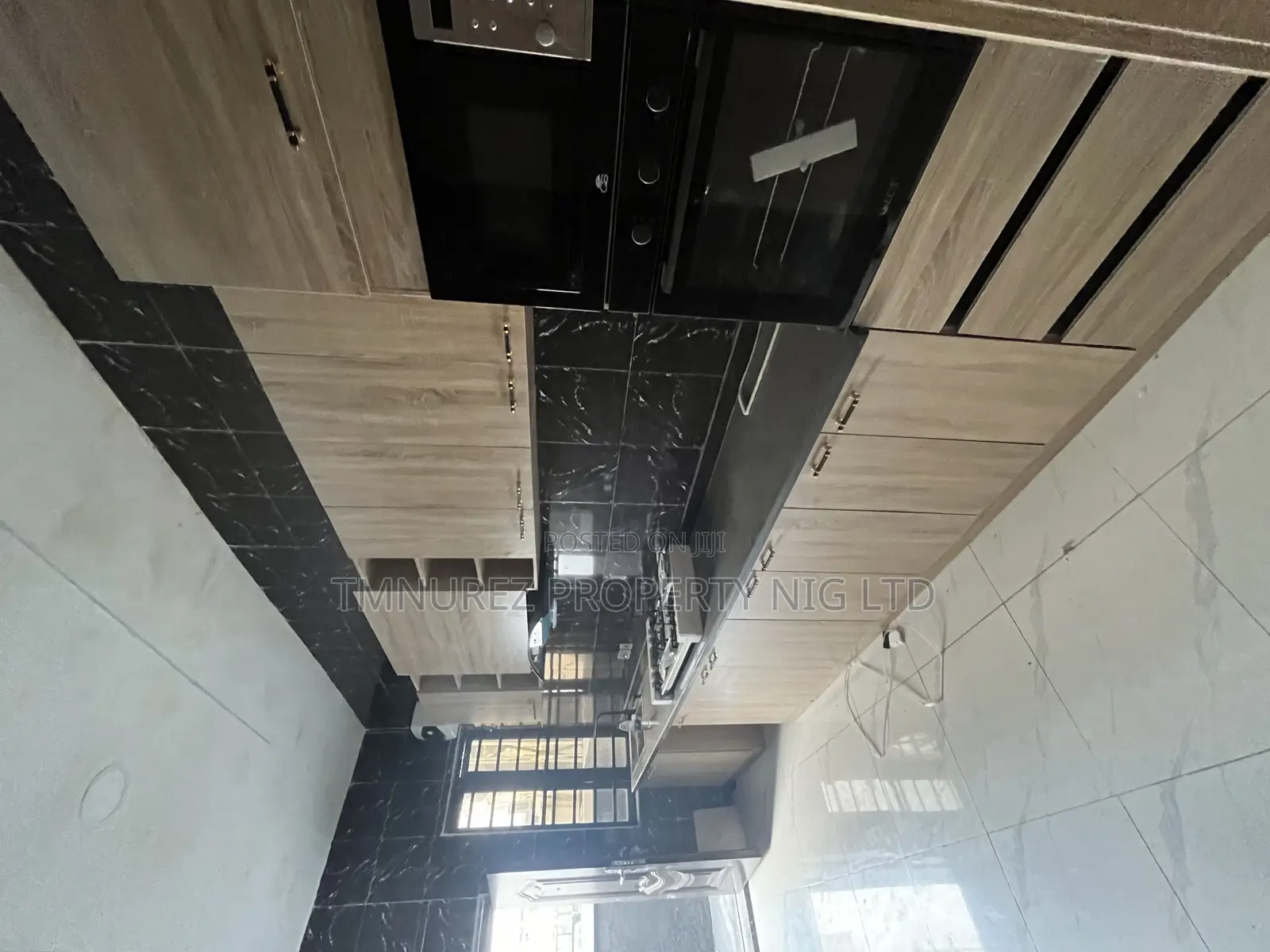 4bdrm Duplex in Mobile Road, Ilaje / Lekki for rent
