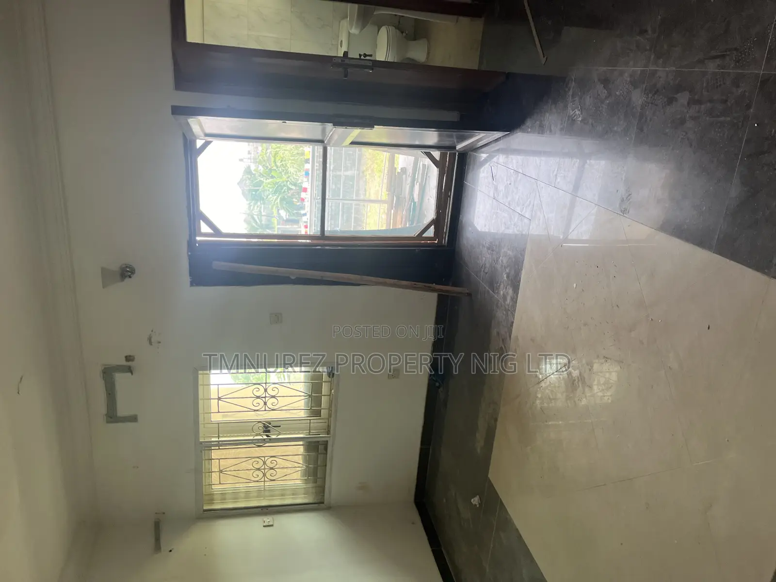 3bdrm Apartment in Ilaje for rent