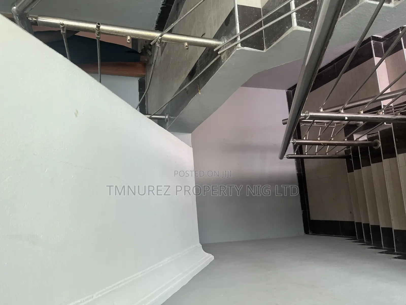3bdrm Apartment in Ilaje for rent