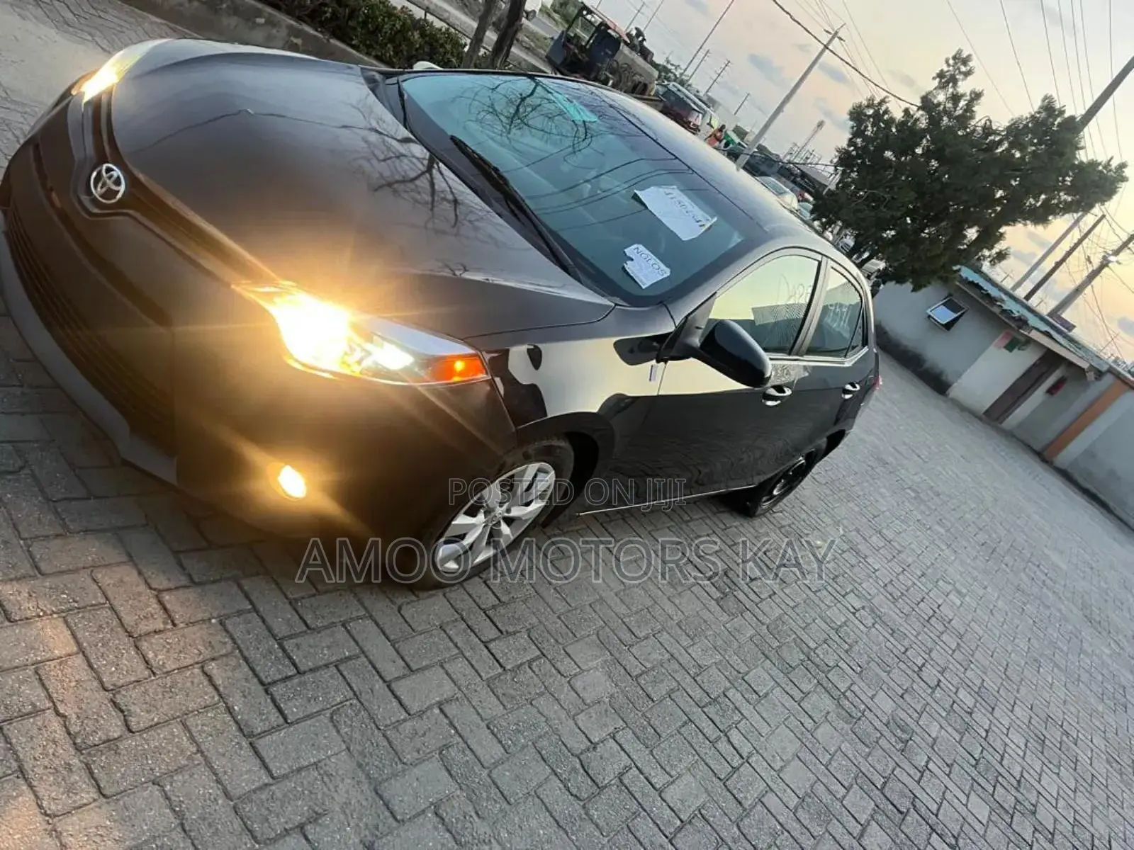 Toyota Corolla LE Eco 4dr Sedan (1.8L 4cyl CVT) 2016 Black