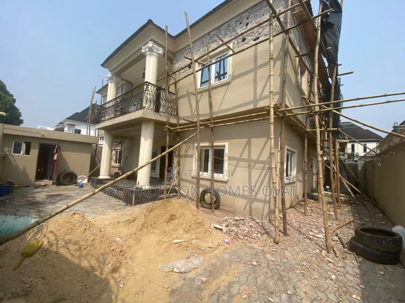 5bdrm Duplex in Chevron Toll Gate for rent