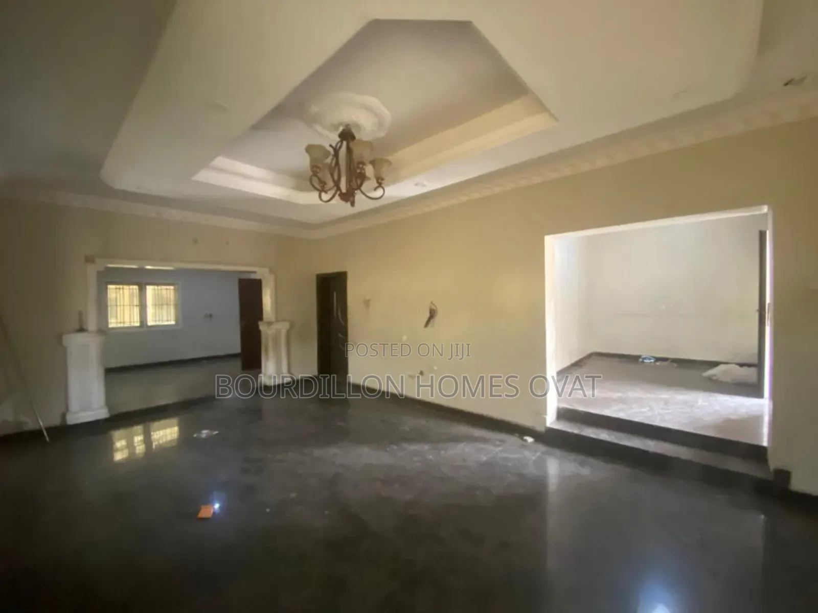 5bdrm Duplex in Chevron Toll Gate for rent