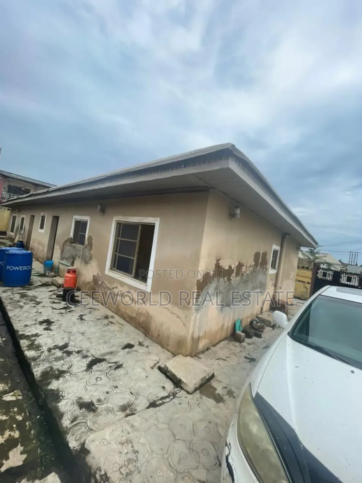 3bdrm Block of Flats in Bashorun, Basorun for sale
