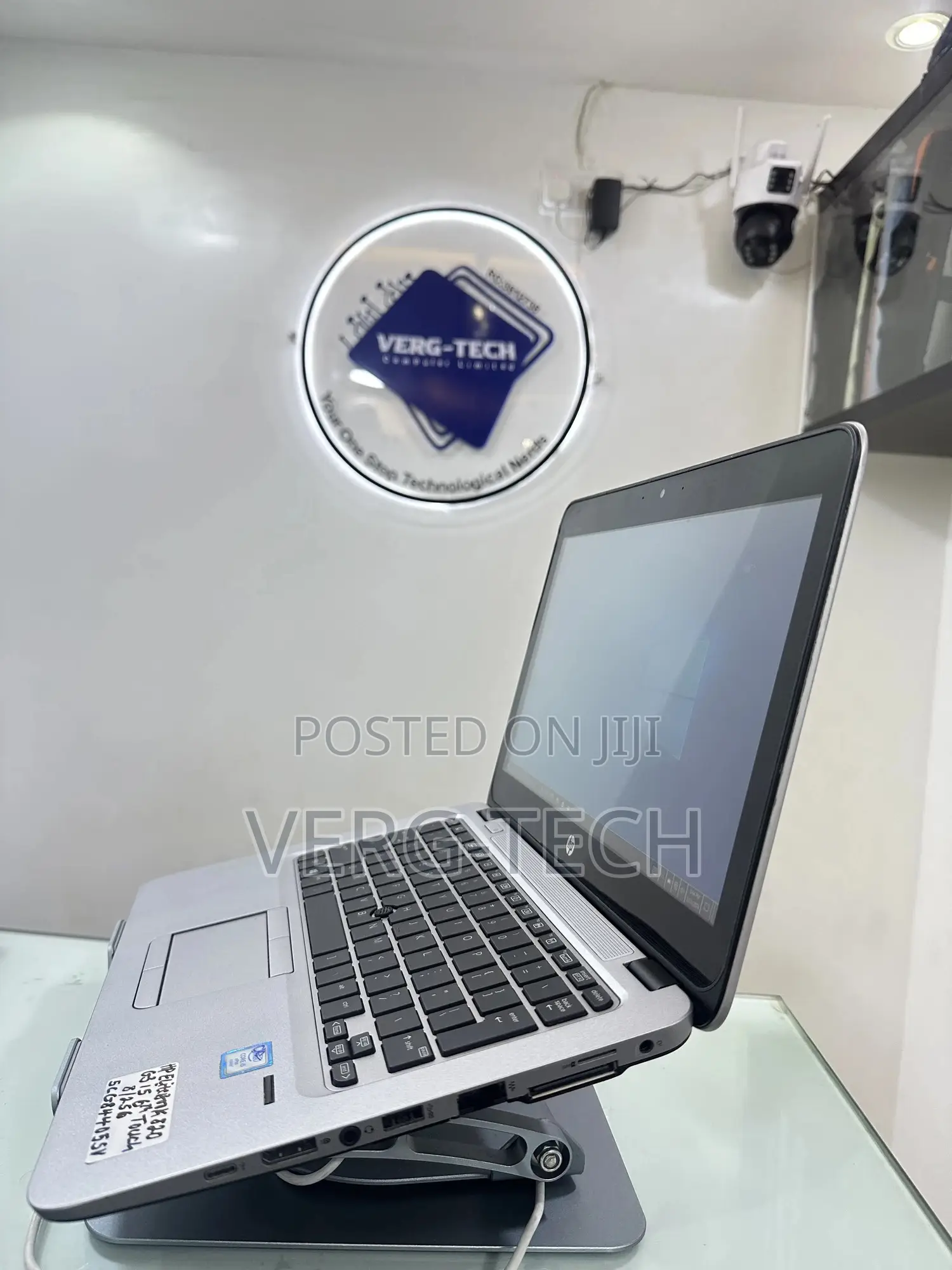 Laptop HP EliteBook 820 G3 8GB Intel Core I5 SSD 256GB