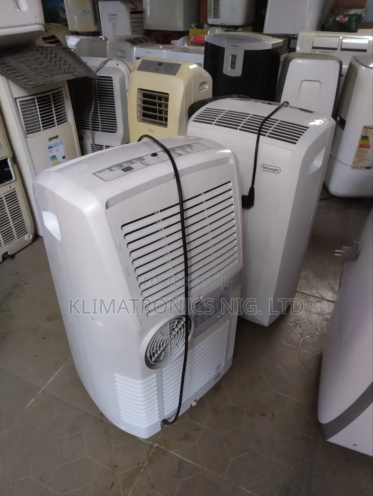Very Clean Quality- 1HP Portable Air Conditioner