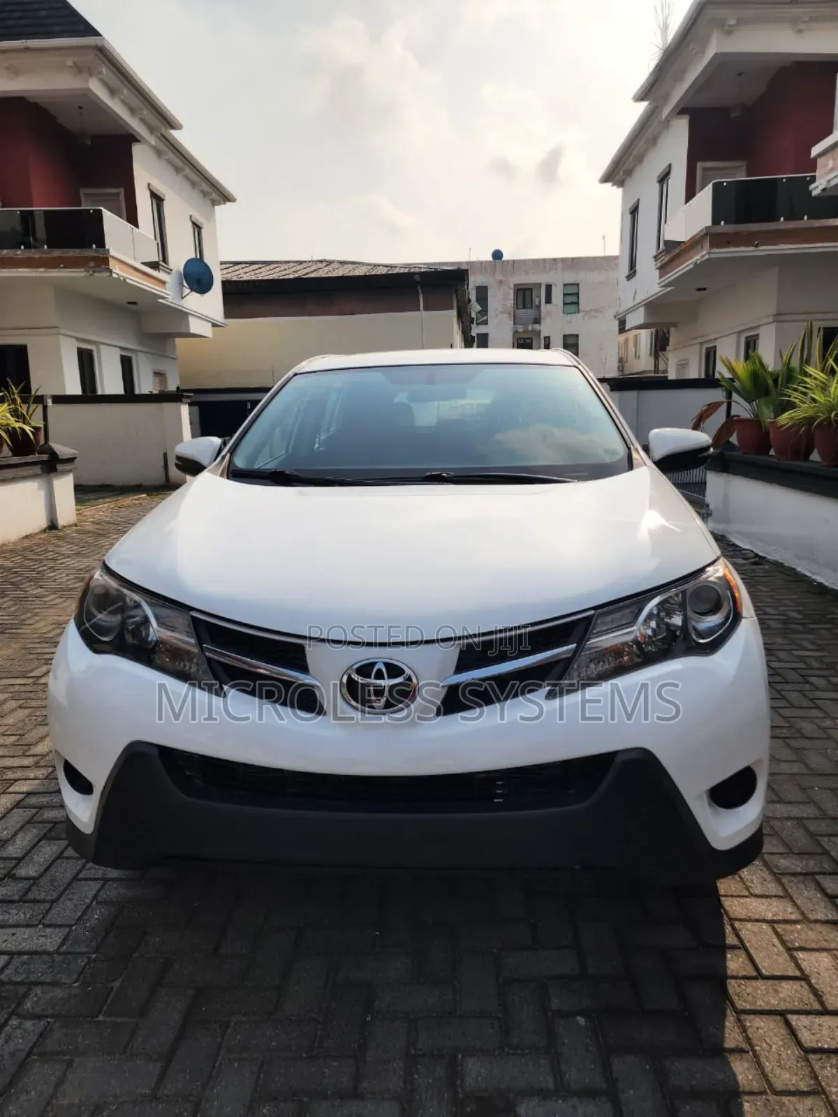 Toyota RAV4 2015 White
