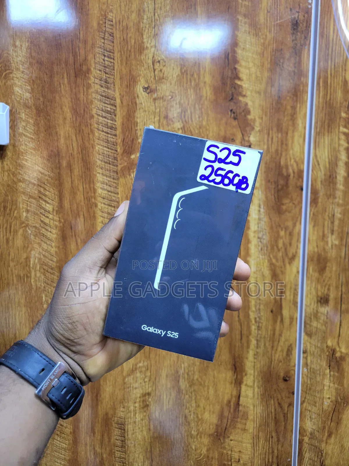 New Samsung Galaxy S25 256 GB