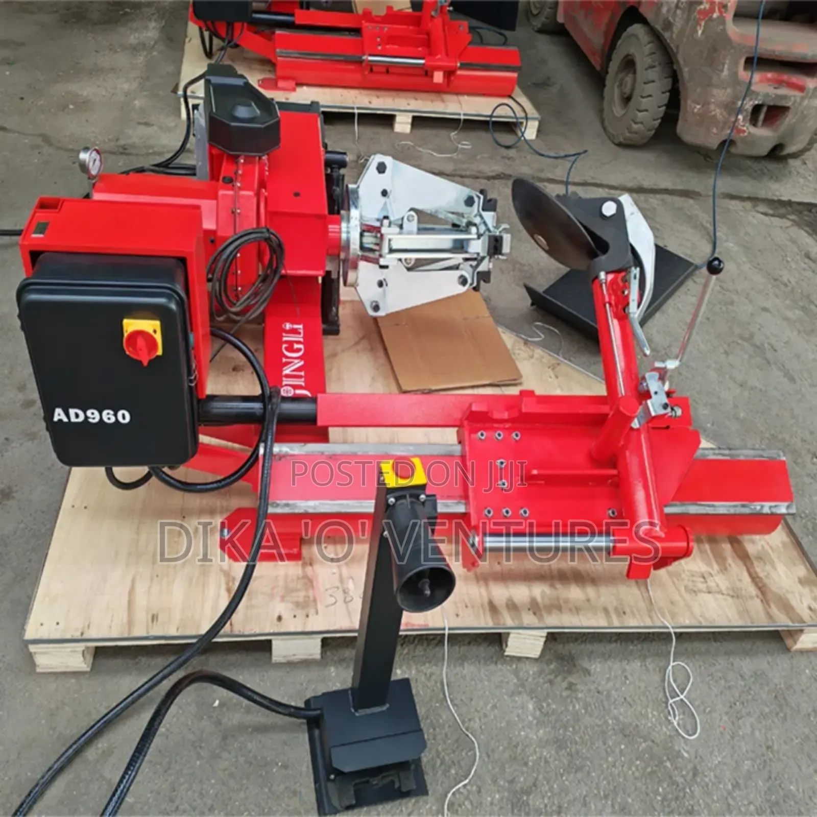 Tire Changer for Heavy Duty Truck/Bus Tire, Model