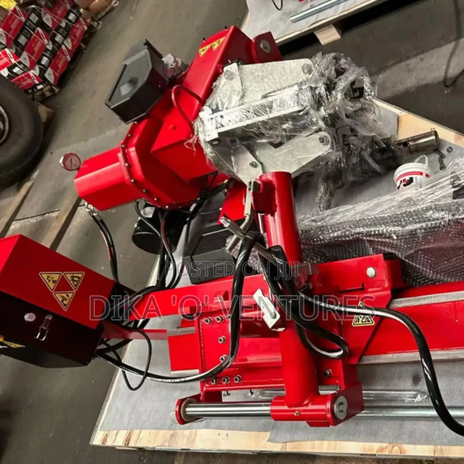 Tire Changer for Heavy Duty Truck/Bus Tire, Model