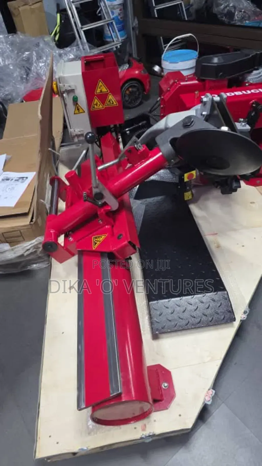 Tire Changer for Heavy Duty Truck/Bus Tire, Model