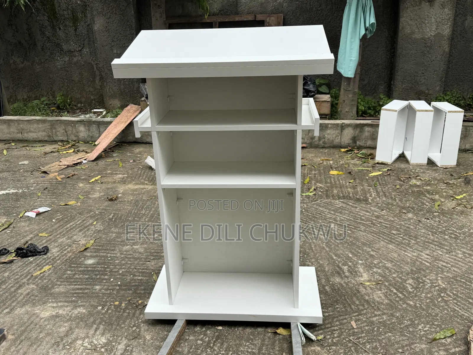 Elegant White Pulpit With Semi-Glossy Wood Finish”