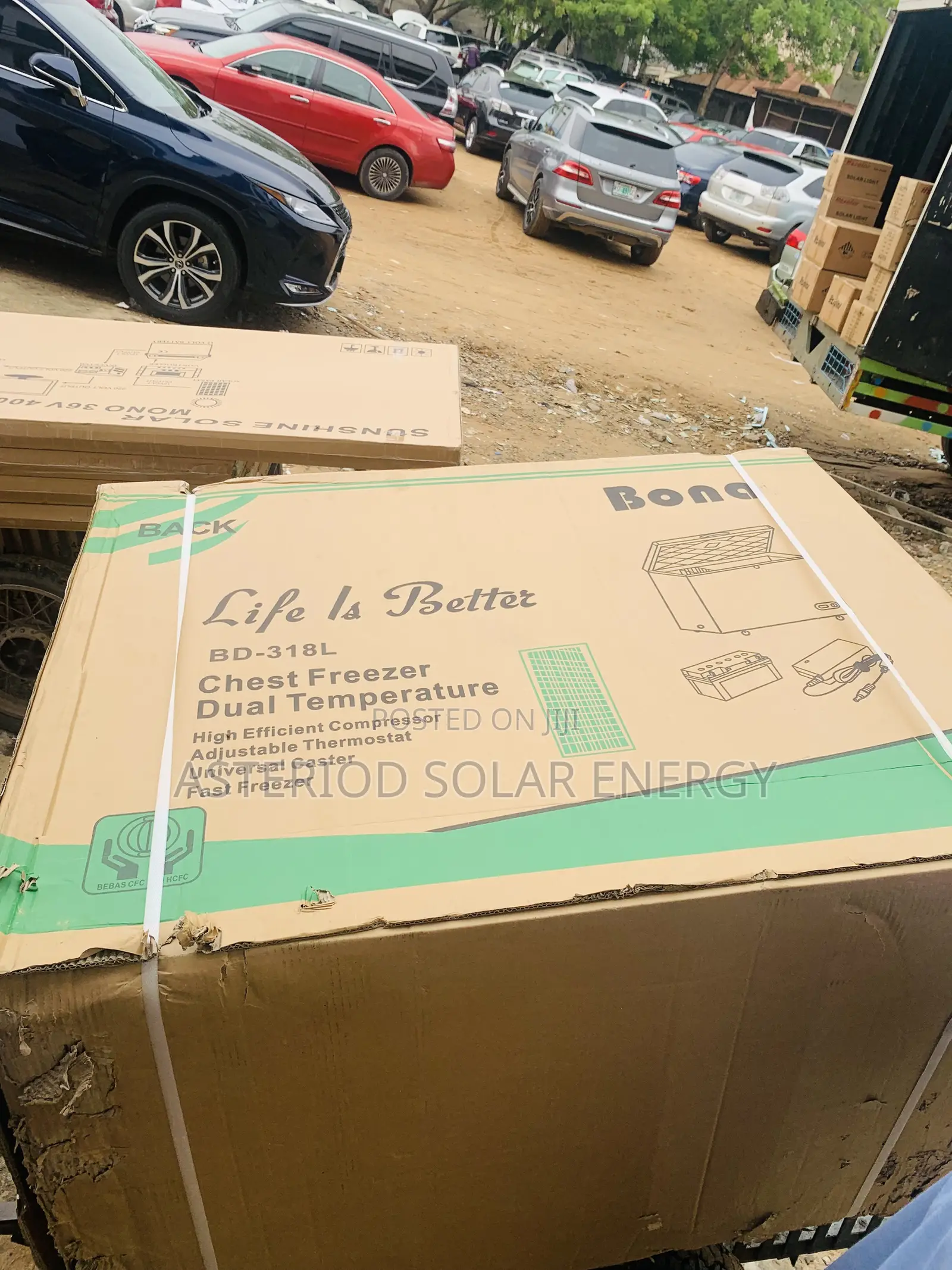 318l Bona Chest Freezer