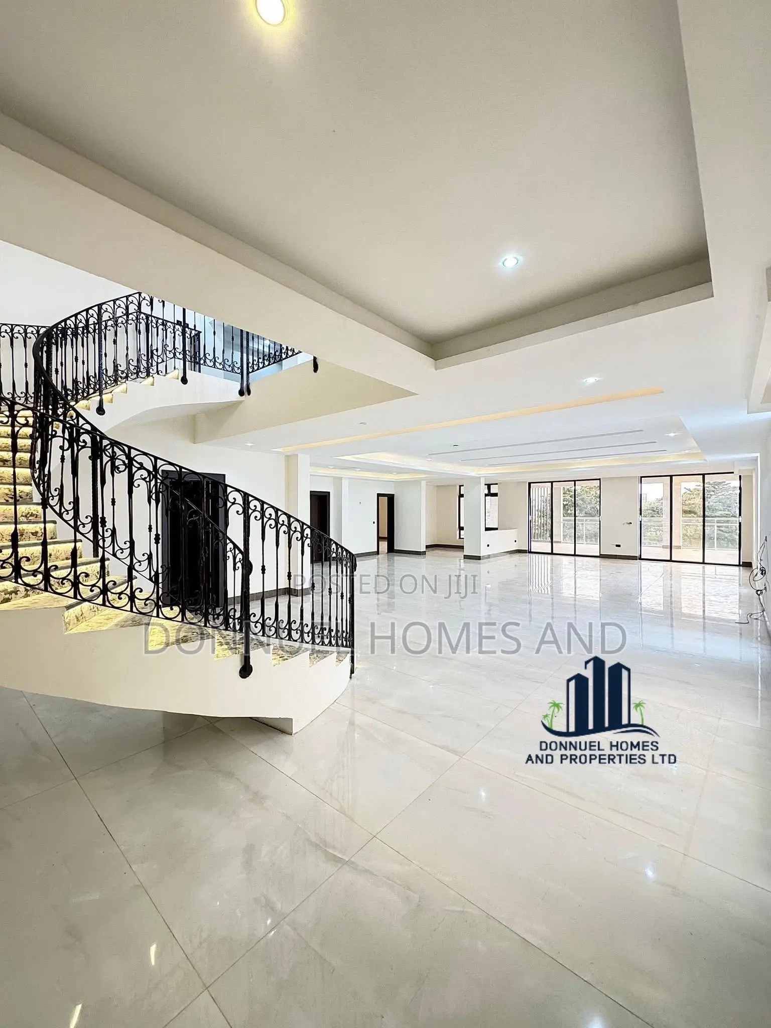 5bdrm Maisonette in Ikoyi for sale