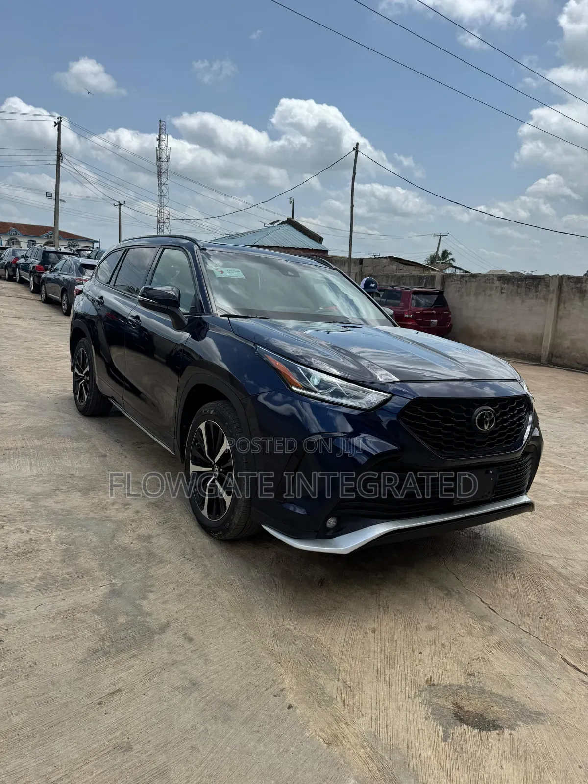 Toyota Highlander XSE 2022 Blue