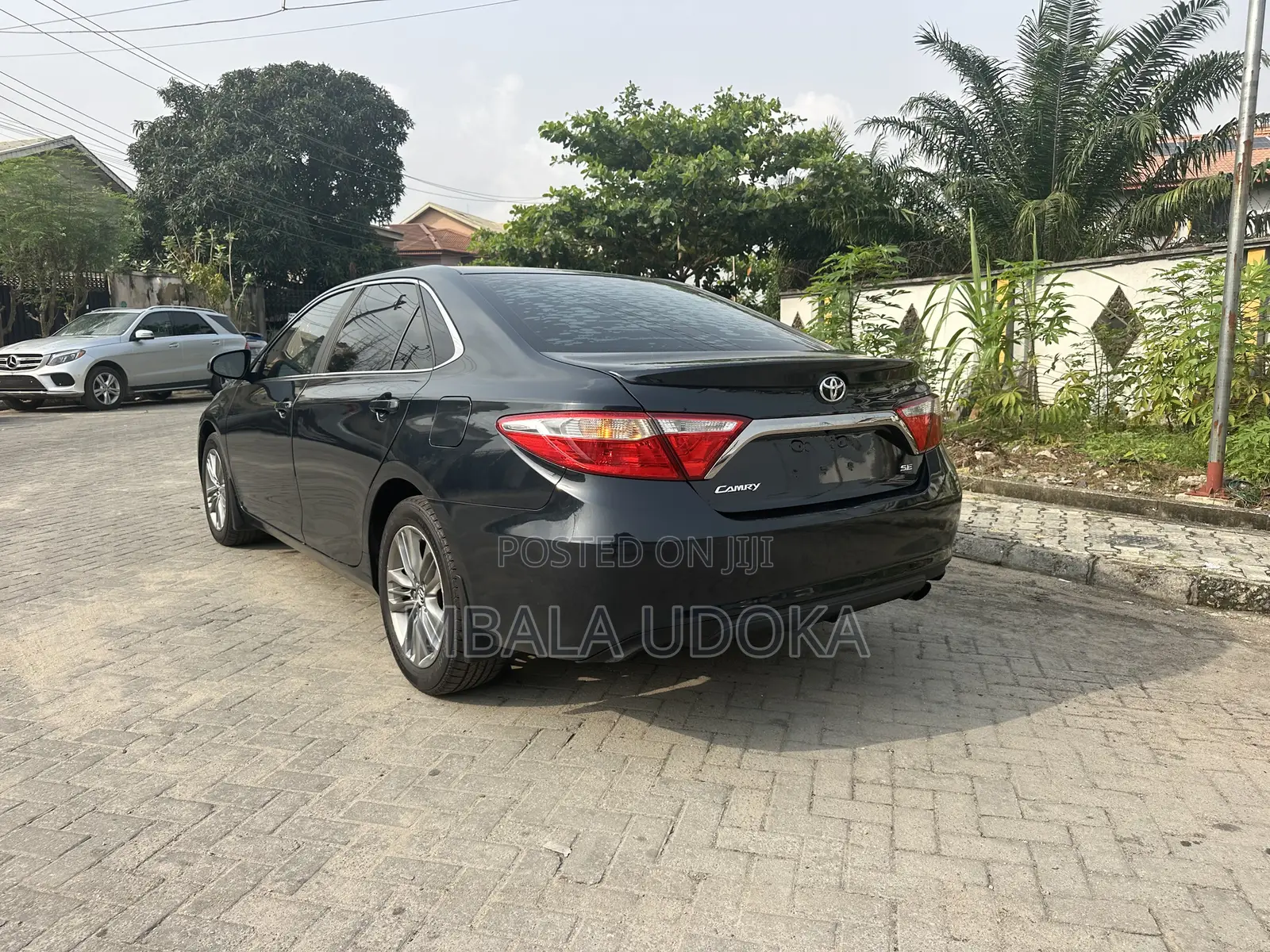 Toyota Camry SE 4dr Sedan (2.5L 4cyl 6A) 2016 Blue