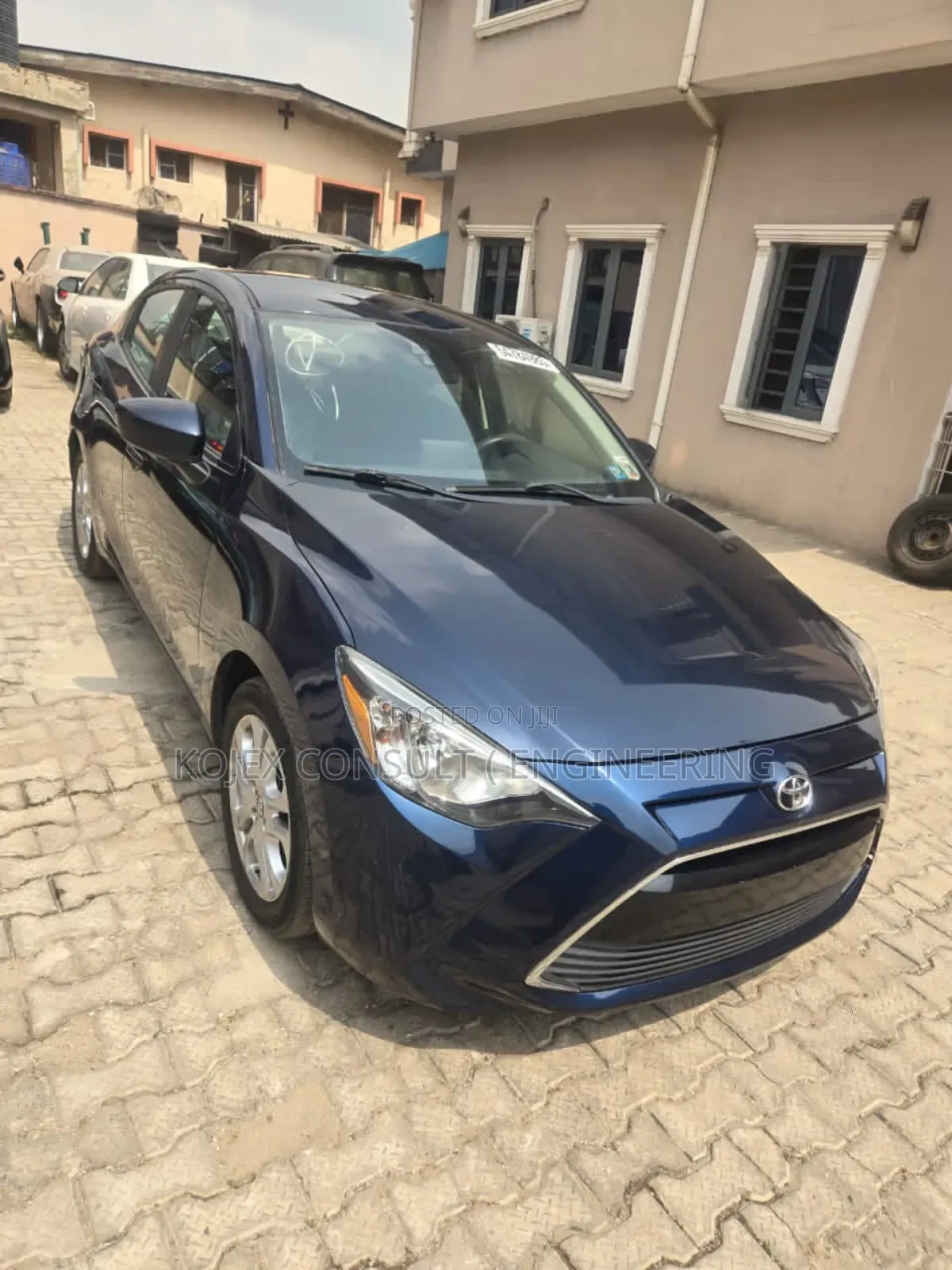 Toyota Yaris SE Hatchback 5dr 2017 Blue