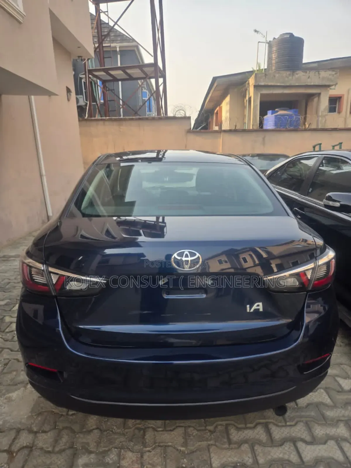 Toyota Yaris SE Hatchback 5dr 2017 Blue
