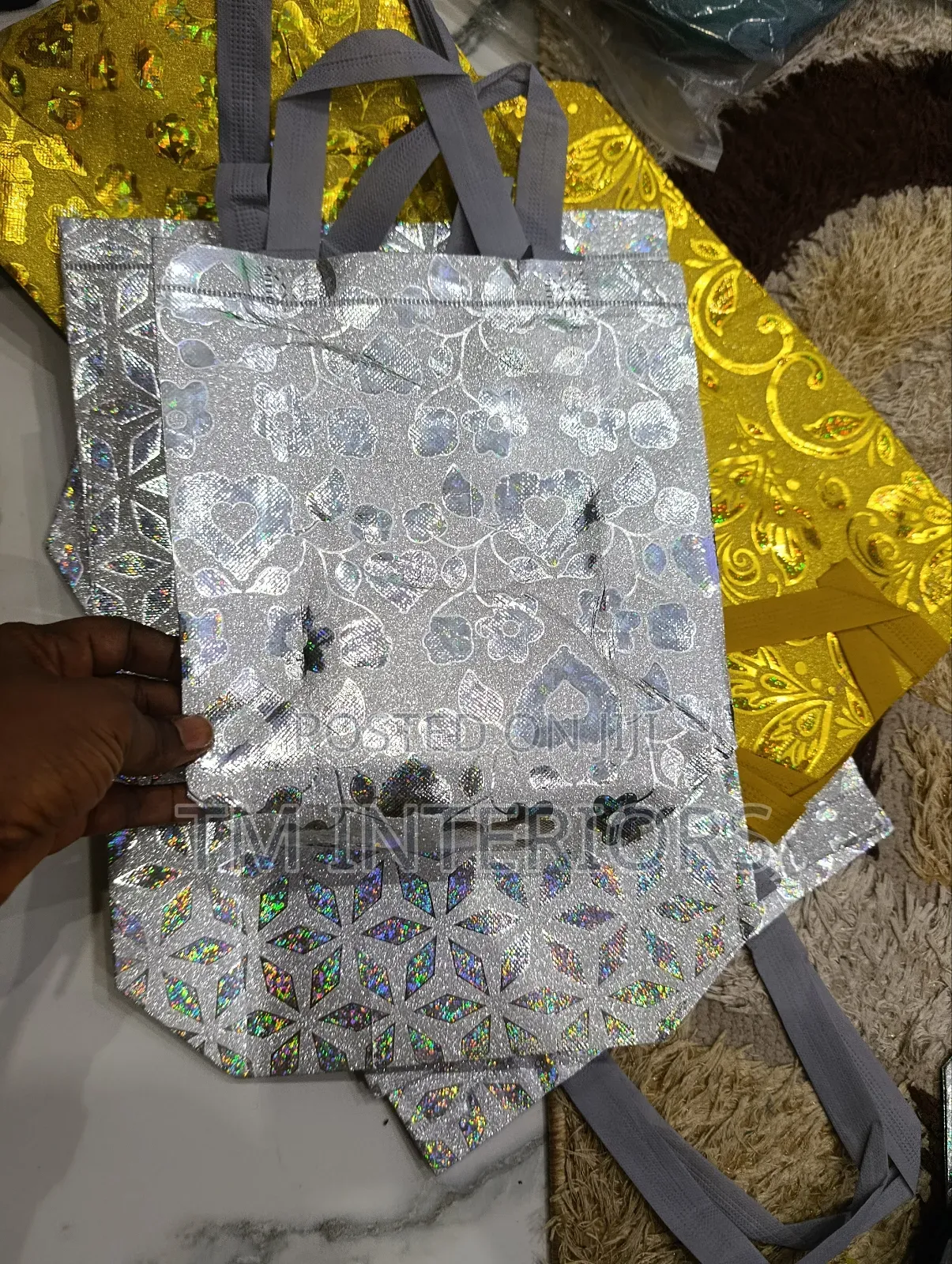Gold and Silver Beautiful Gift/Souvenir Bags, 10,500 Per 12 PCS