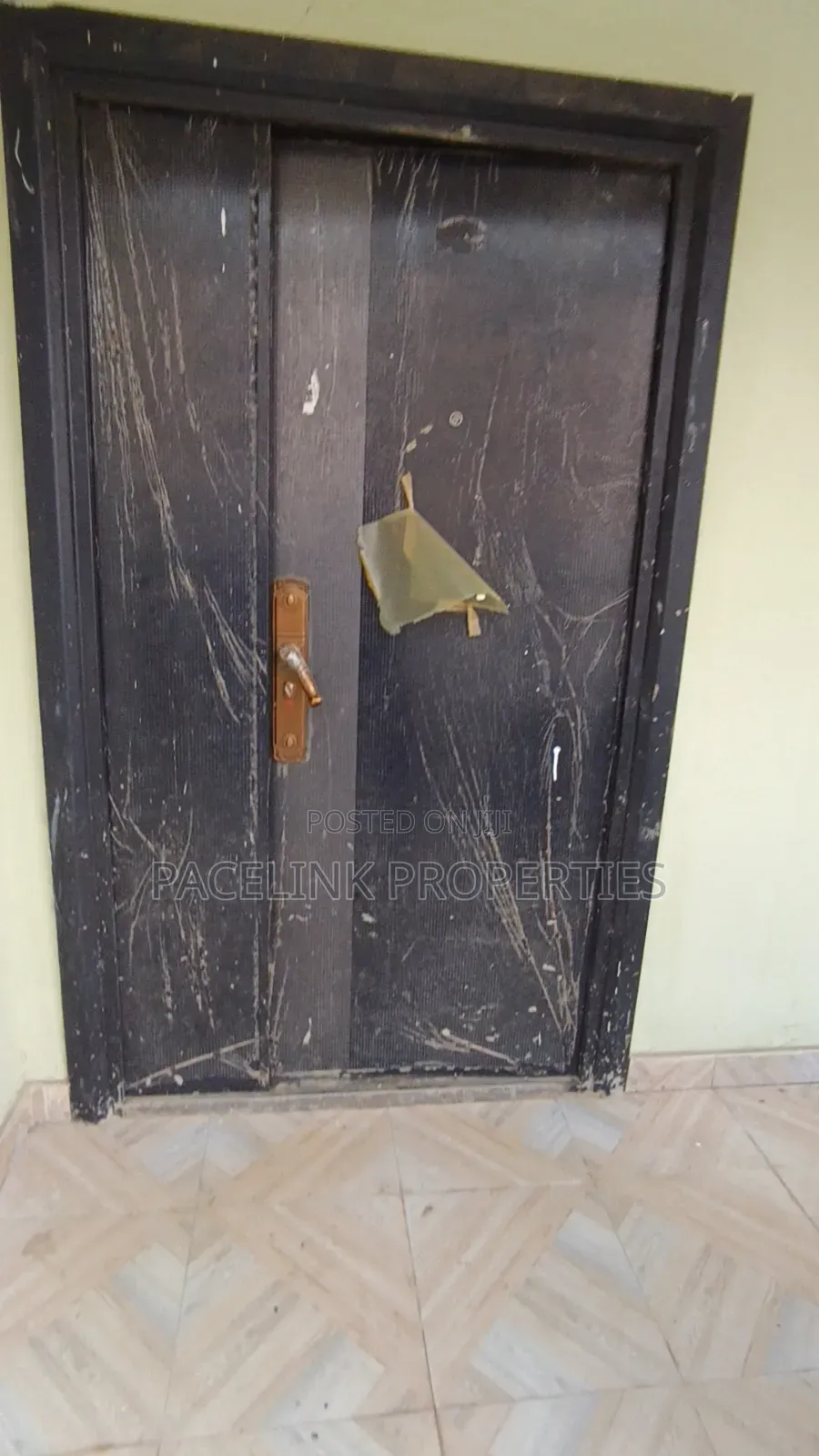3bdrm Block of Flats in Ipaja / Ipaja for sale